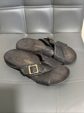 Vionic Dorie Sandals Size 6 Flawed